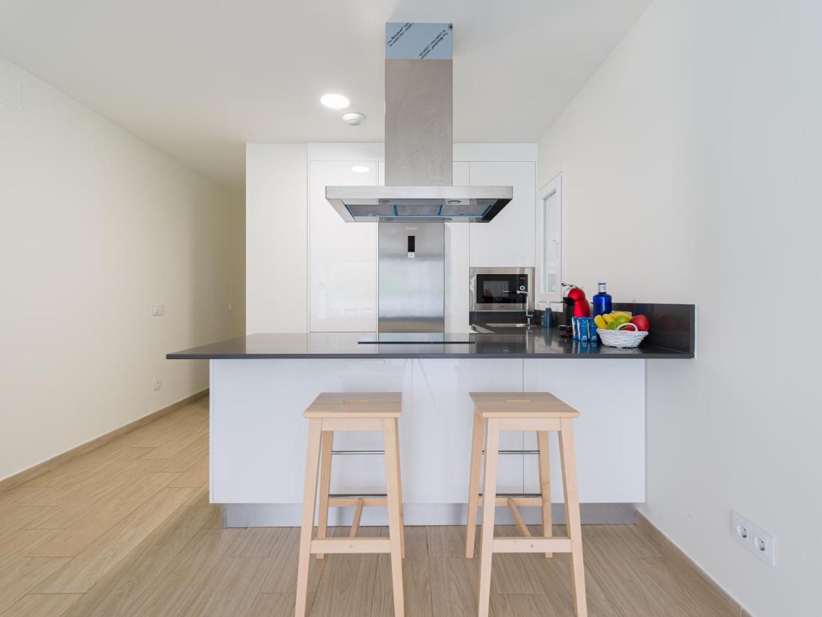 Homeforguest Modern Apartment In Las Canteras With Parking ラスパルマス・デ・グランカナリア エクステリア 写真