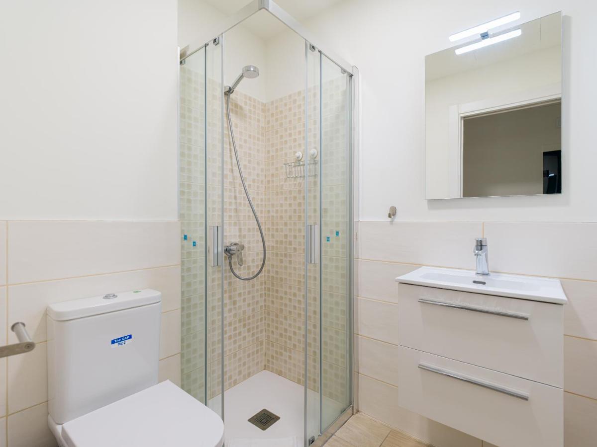 Homeforguest Modern Apartment In Las Canteras With Parking ラスパルマス・デ・グランカナリア エクステリア 写真