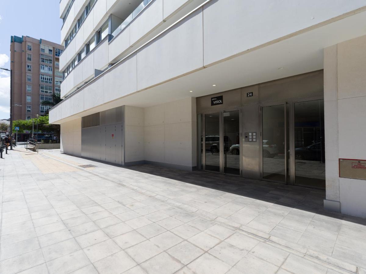 Homeforguest Modern Apartment In Las Canteras With Parking ラスパルマス・デ・グランカナリア エクステリア 写真